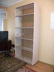 Продаю шкаф со стеклами для документов